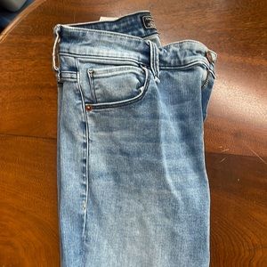 Abercrombie skinny jeans light blue good shape